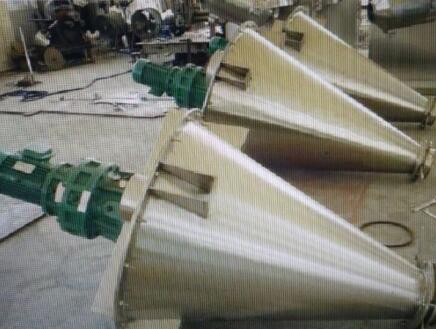 單錐雙螺桿混合機 